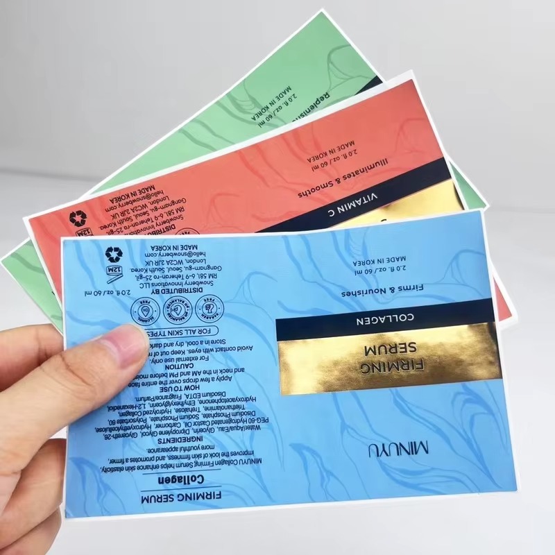 Adesivi biodegradabili stampat - Luxury Gold Skincare recensione e prezzo